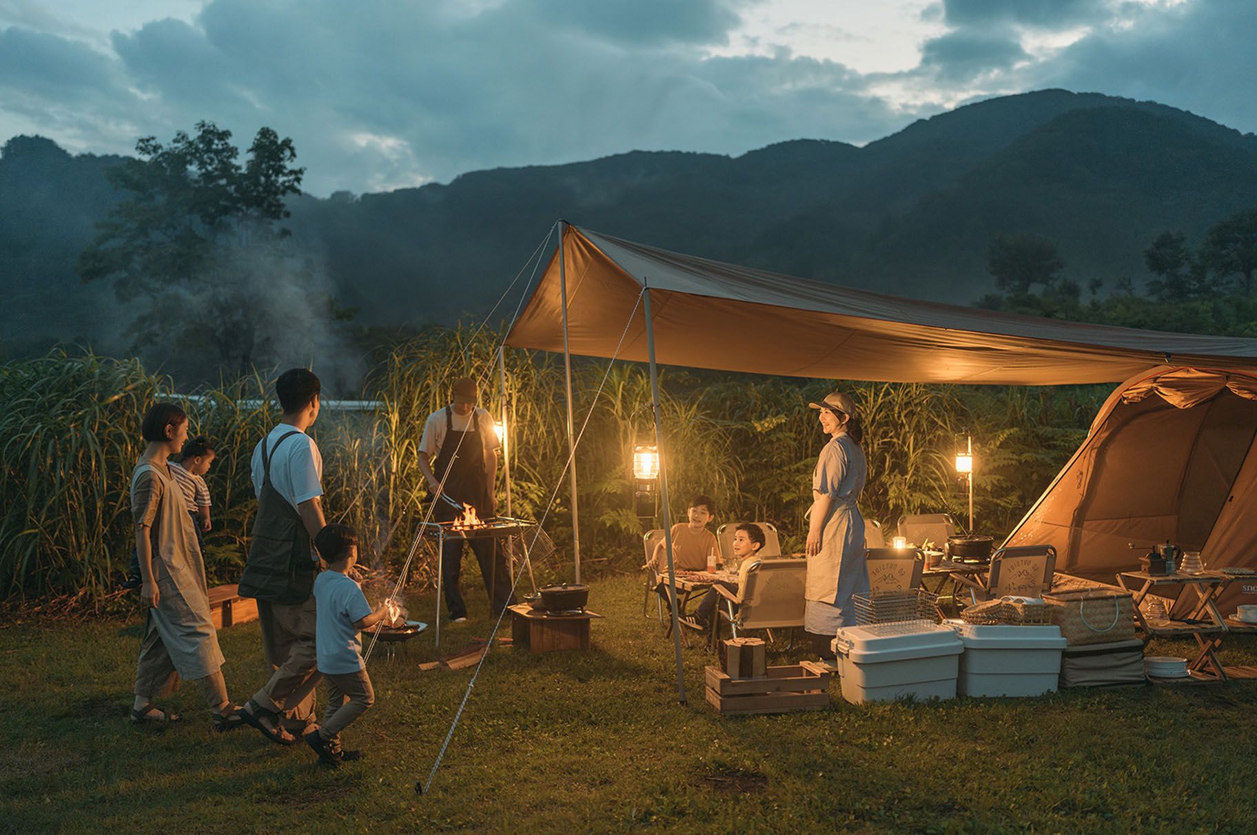 津南キャンプ場の宿泊施設(インフラゼロハウス)の室内の様子